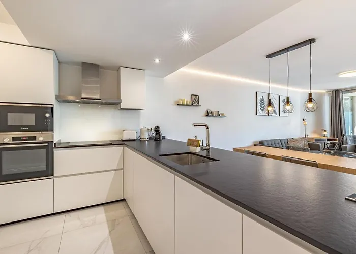 Apartment Relax On The Huge Terrace With Sea View 2 Mins To The